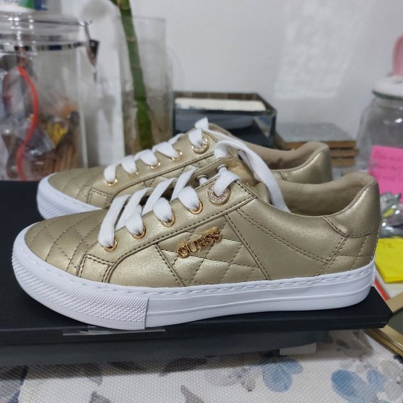 GUESS Women's Loven Casual Lace-Up Sneakers GOLD TONE Size 5 - Picture 5 of 12